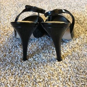 Colin Stuart Shoes - Colin Stuart 3in Black Leather Heels SZ 9 like new Colin Stuart Shoes - Colin Stuart 3in Black Leather Heels SZ 9 like new